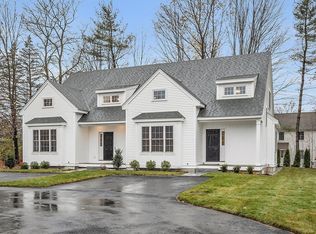 14 Robinson Rd #2, Littleton, MA 01460