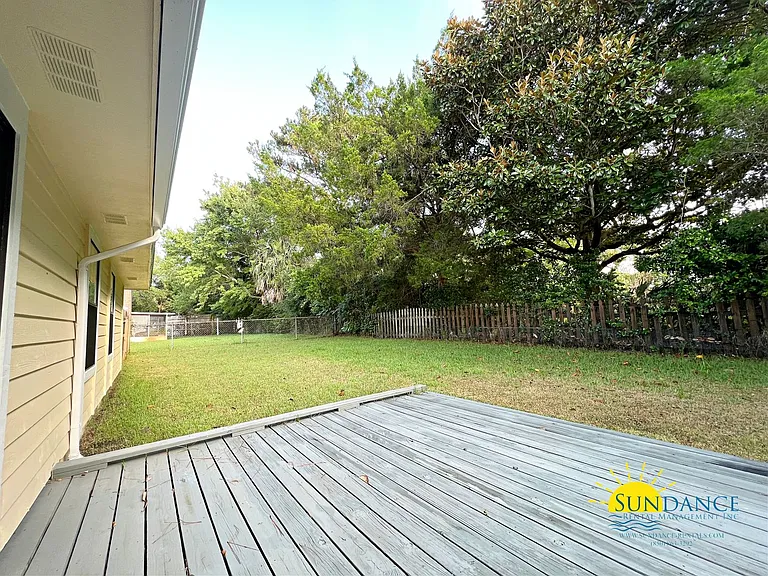 358 Evergreen Pl — Photo 15