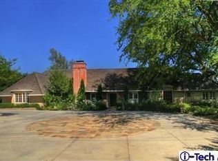 1727 Putney Rd, Pasadena, CA 91103