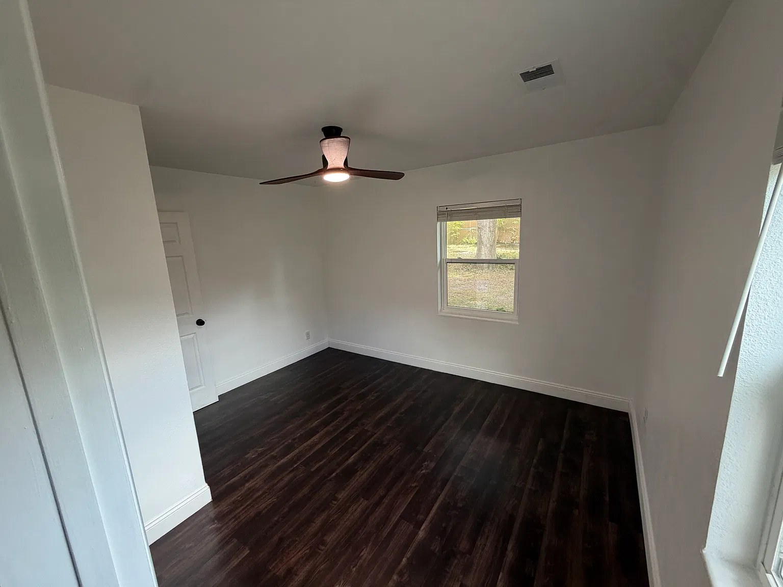 2 bed, 1144 sqft, $1,850 — Photo 3