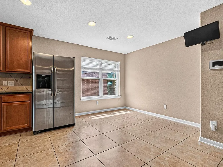 26738 Henson Falls Dr — Photo 17