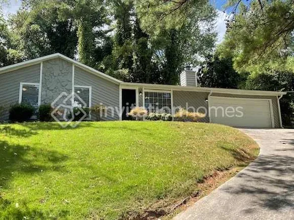 616 Candlewick Ln NW, Lilburn, GA 30047
