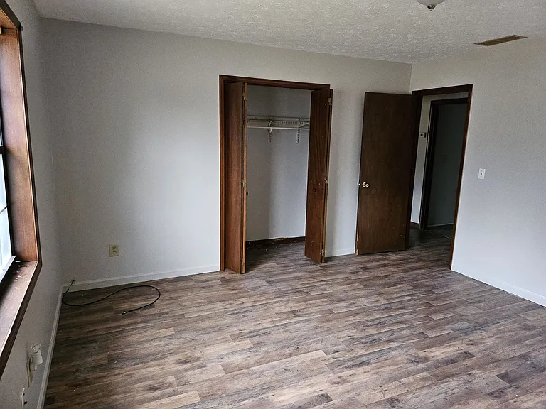 2835 Springdale Rd #B — Photo 6