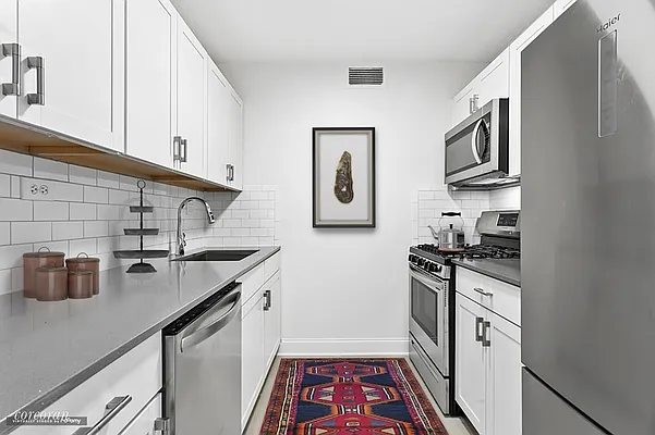 Rented by Corcoran | media 5