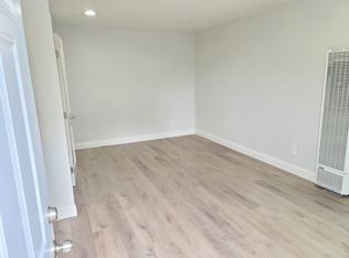 1478 Monrovia Ave APT A, Newport Beach, CA 92663