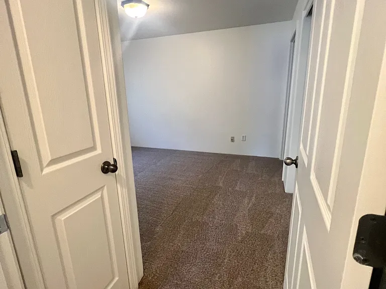 3151 Forest Hills Dr — Photo 11