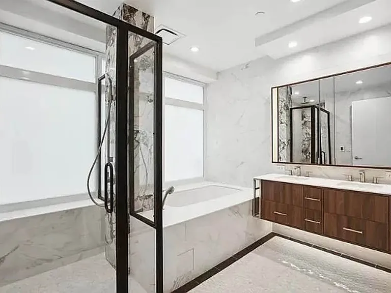 115 E 55th St #Penthouse 4 — Photo 7