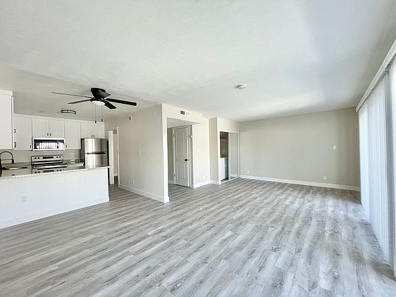 2nd image of 2423 T St APT 9