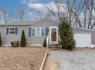 58 Great Plain Rd, Norwich, CT 06360