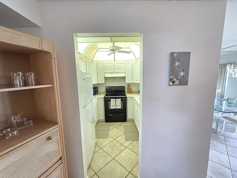 1935 Cobia Dr #103E — Photo 5