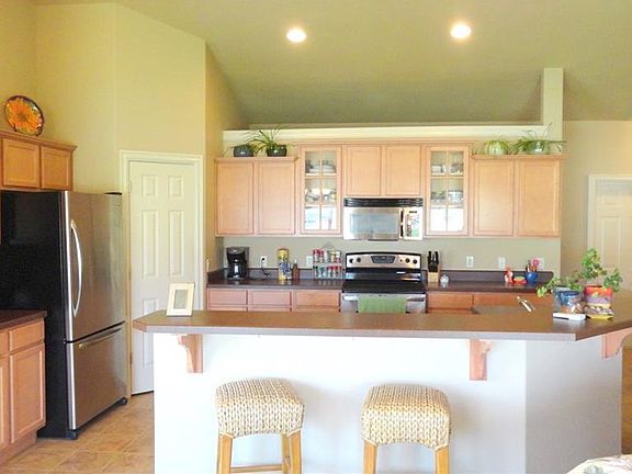 3rd image of 3409 Castle Pines Dr