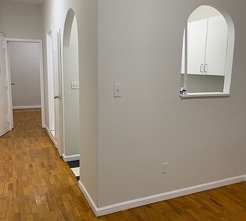 2nd image of 98 Charlton St APT 15