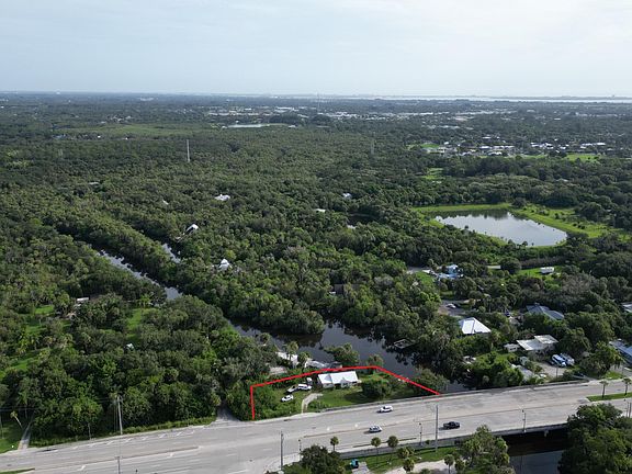 5th image of 1764 W MIDWAY