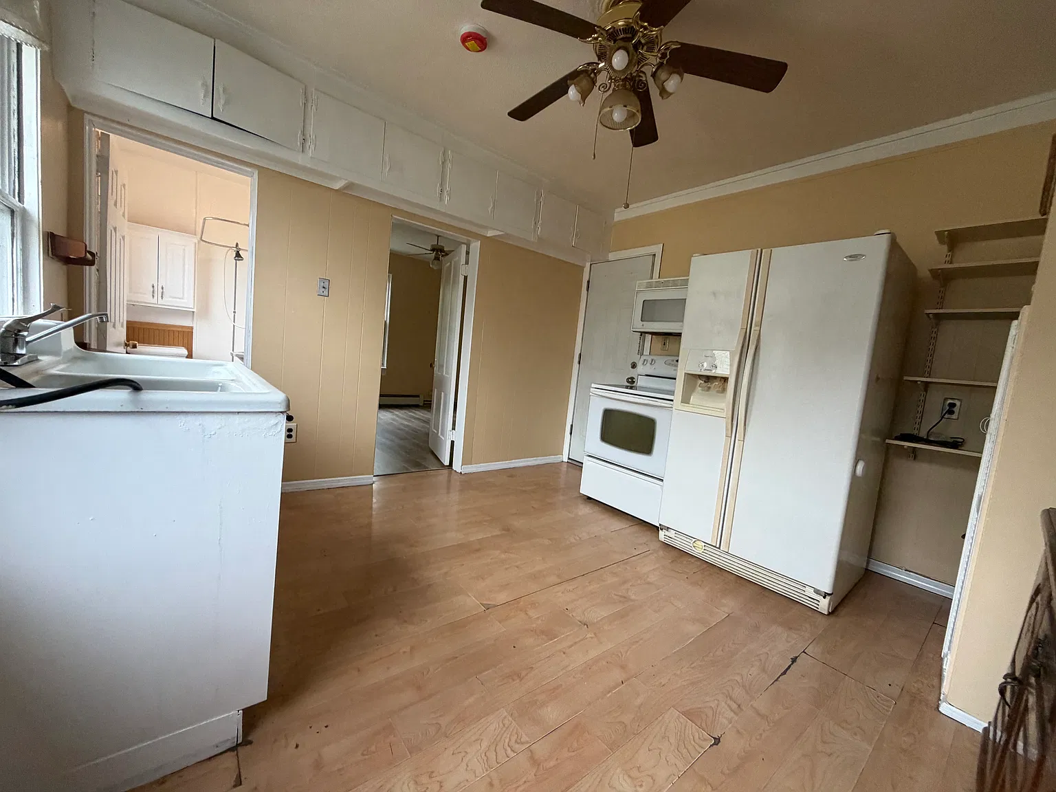 1 bed, 700 sqft, $1,045 — Photo 4
