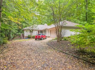 3702 Commodore Point Cir, Midlothian, VA 23112