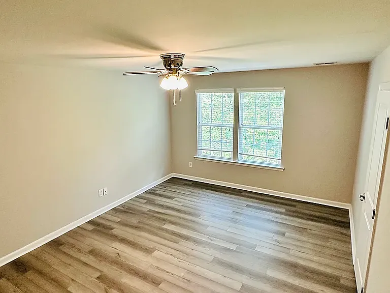 529 Creekwillow Dr — Photo 22