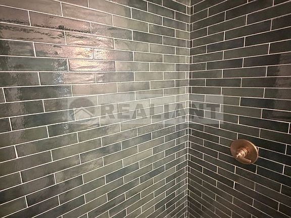 5th image of 416 Quail Run Rd