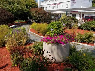 16 Manning St APT 206, Derry, NH 03038
