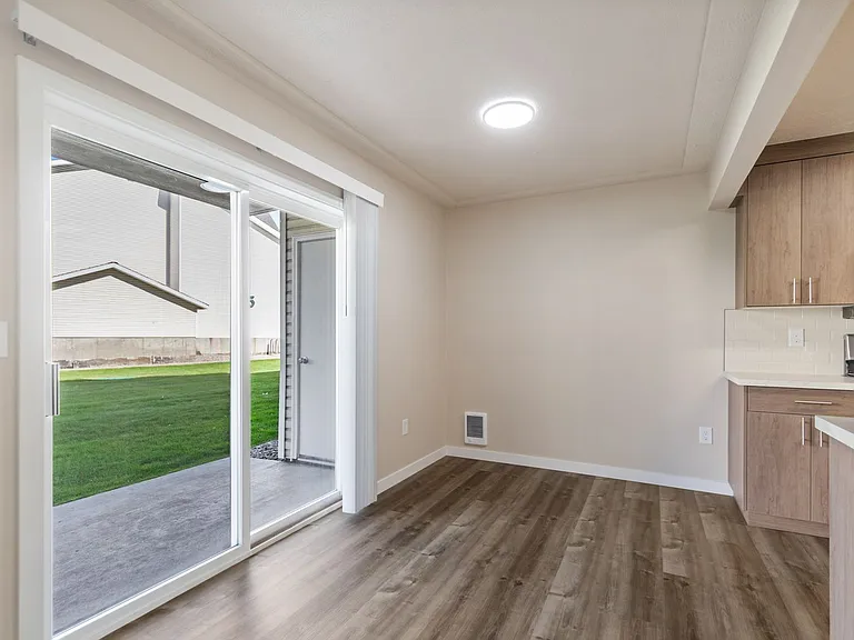 10008 N Colfax Rd #101-115 — Photo 54