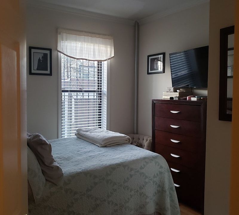 1st image of 3070 37th St APT 1R