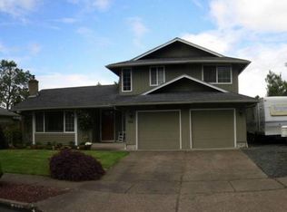 433 67th St, Springfield, OR 97478