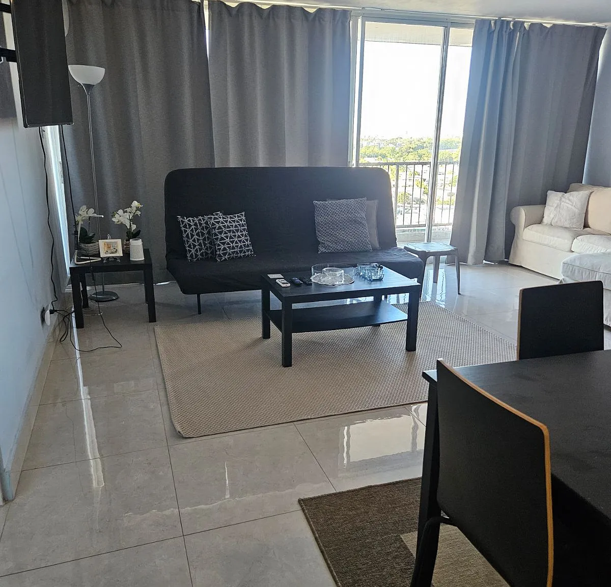 4745 Avenue Isla Verde — Photo 2