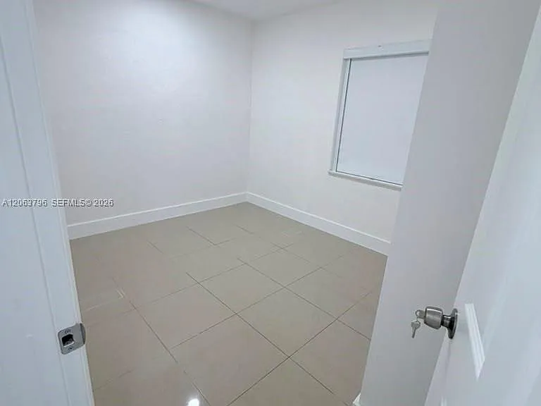 14560 Fillmore St — Photo 15