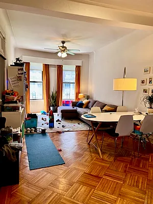 Rented by R New York | media 2