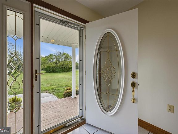 4th image of 412 Ruebuck Rd