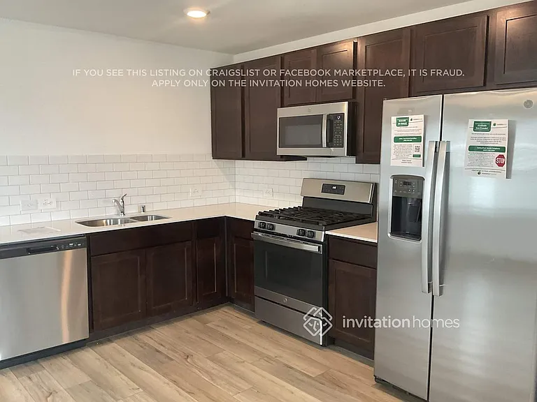 3220 Crestone Dr — Photo 4