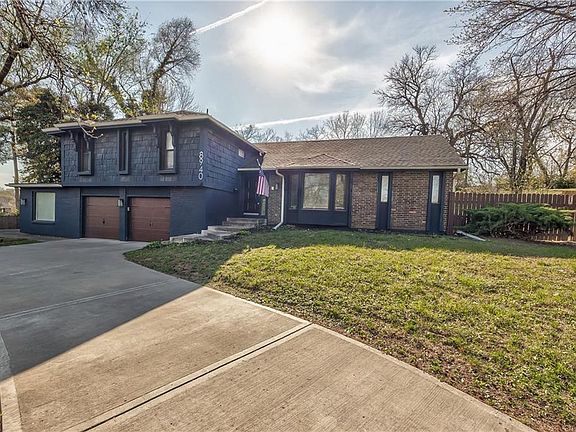 3rd image of 8940 Nall Ave