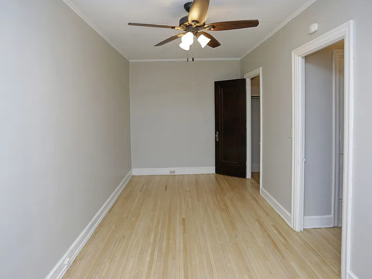 125 Oak Grove St — Photo 17