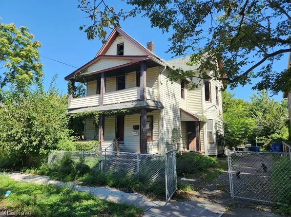 1085 E 66th St, Cleveland, OH 44103