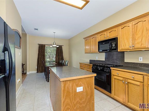 4th image of 9522 Overwood Dr