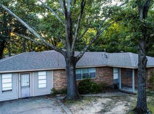707 S Davis St, Conway, AR 72034
