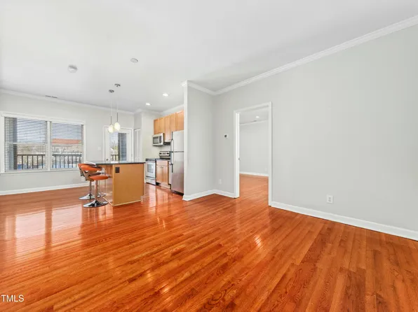 610 Hillsborough St APT 304, Raleigh, NC 27603