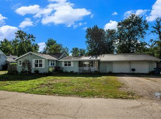 1021 1st St, Bangor, MI