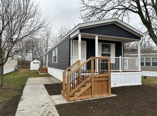 2700 Cox Rd #R069, Saint Clair, MI 48079