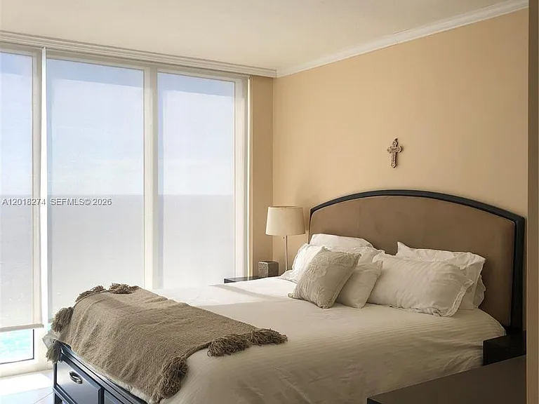 16699 Collins Ave #2003 — Photo 4