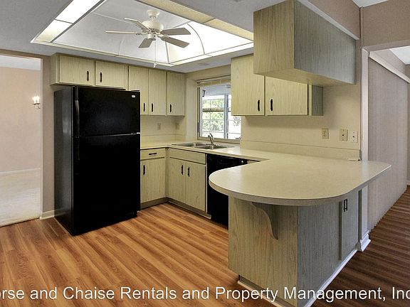 4th image of 962 Sklar Dr