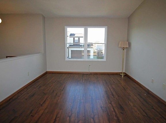 4th image of 7626 Flynnway Dr