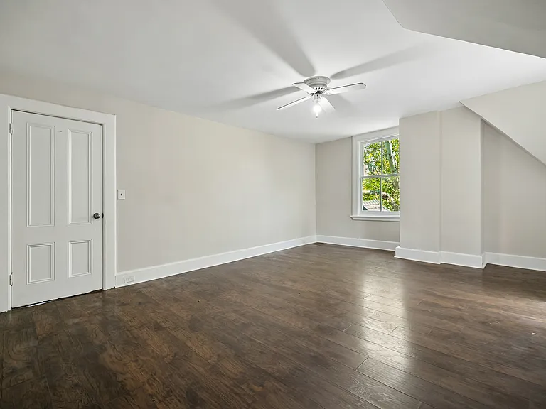 113 Park Pl #2 — Photo 16
