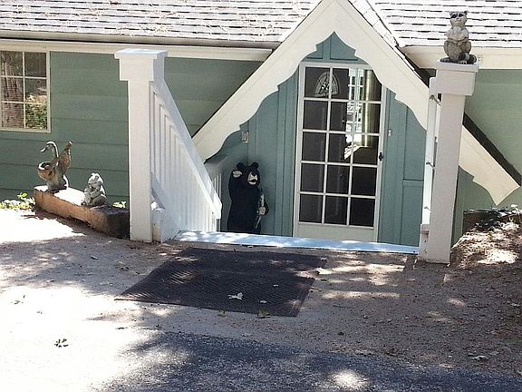 3rd image of 31929 Pine Cone Dr