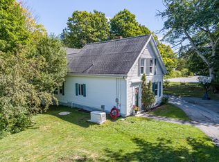 58 School Street, Waldoboro, ME 04572