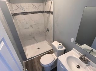 910 Perry St, Reading, PA 19604