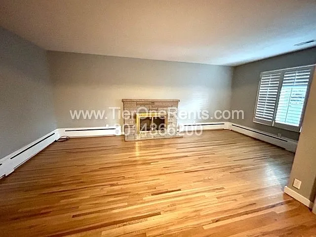 395 E Truman Ave S — Photo 7