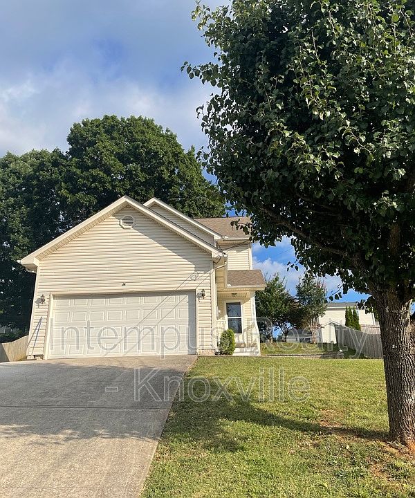 1st image of 3119 Pinex Ln