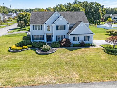 2 Medinah Court, Colonie, NY, 12205