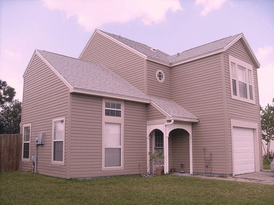 1st image of 116 Steamboat Ct
