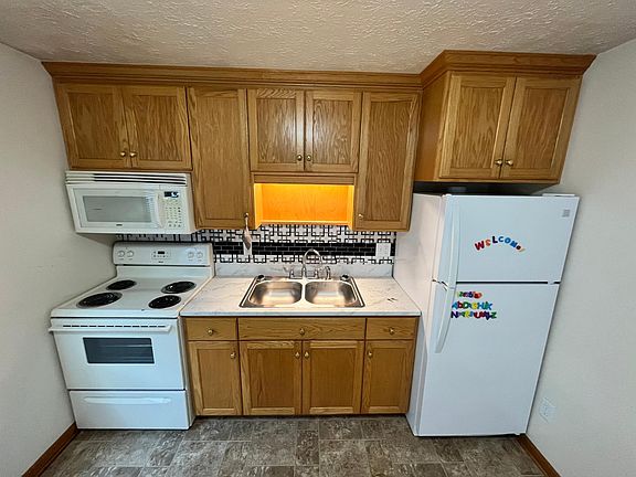 5th image of 93 High View Pl